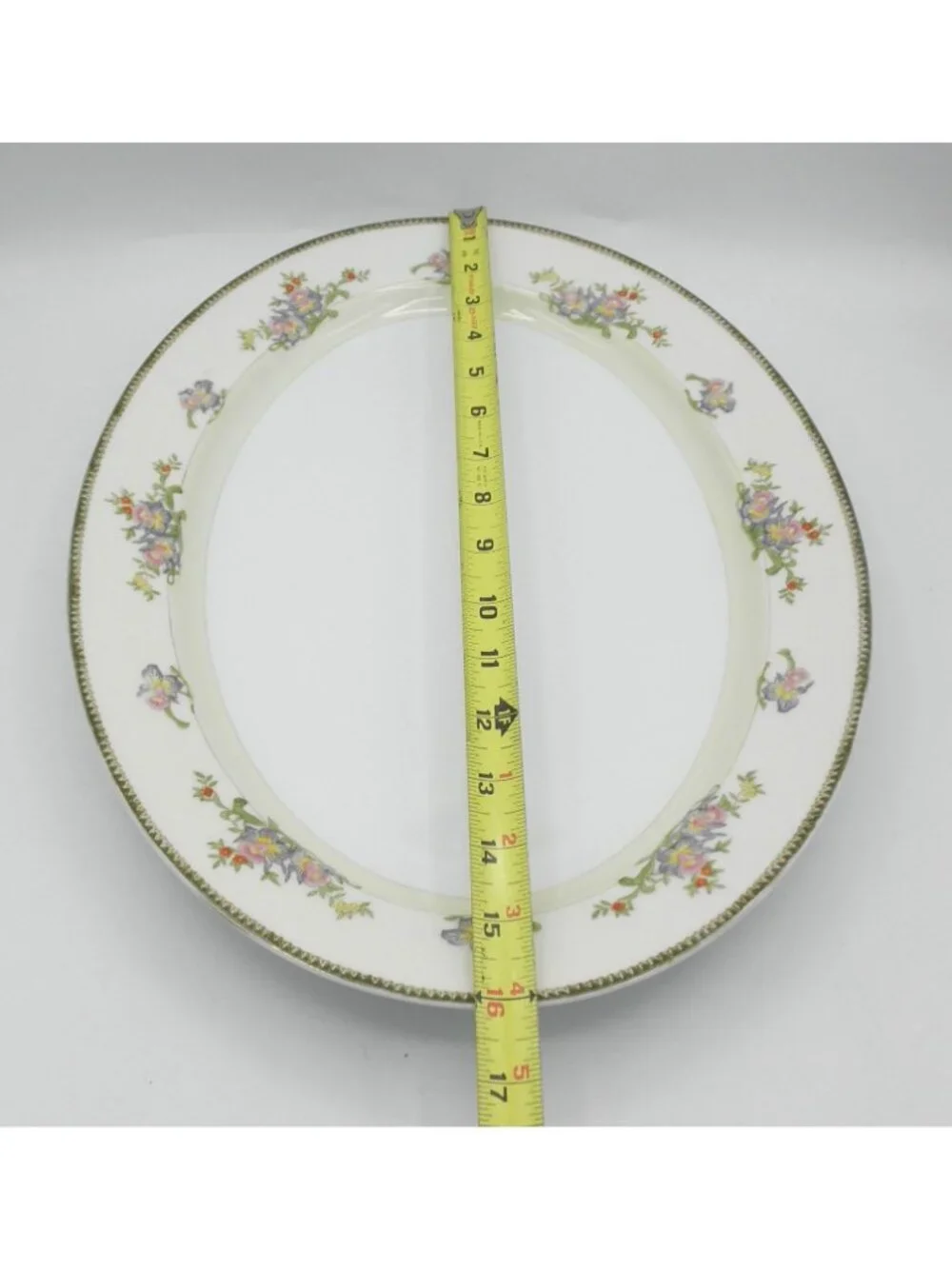 Berkshire by Meito 4 Piece Servingware Lot Pattern Code MEIBER Vintage Tableware